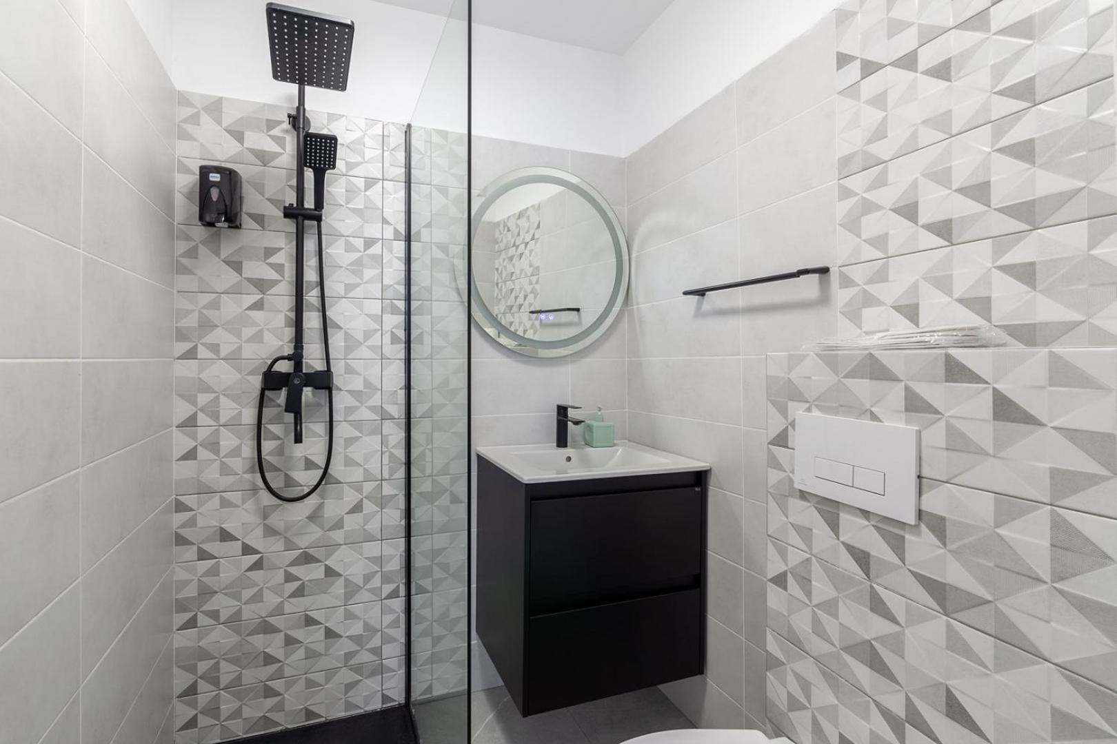 Downtown Victoria Studios By Citybookings Букурещ Екстериор снимка